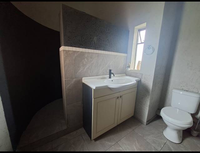 4 BEDROOM HOUSE FOR SALE IN RIVERSDALE